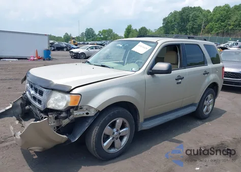 2011 Ford Escape Xlt из США, поврежденный, VIN 1FMCU9DG2BKB64334